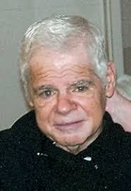 Laura Charest's Instagram, Twitter & Facebook