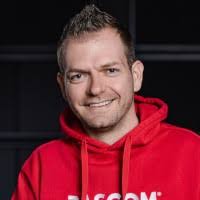 80+ Profile mit dem Suchbegriff „Cornely“