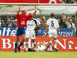 League, teams and player statistics. 50 Jahre Bundesliga Die Saison 1999 2000 Dfb Deutscher Fussball Bund E V