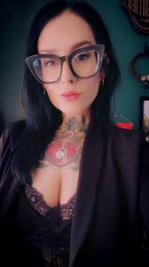 The moon and nature, we are all connected. Art: Penny Bird Boutique