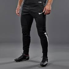 Black And White Nike Outfit Mens Pin By Mary Carr On Sport Pants In 2020 Soccer Outfits Mens Outfits Soccer Pants
