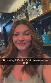 Floyds 104 Grill updated their status.