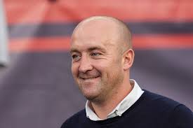 We have to unlock that team." Nick Cushing could help Arsenal Women with  low blocks