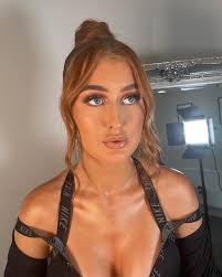 Makeup by Emily Thomas