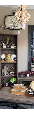 يتوفر منهم يونايتد فرنتشر، ميزون دي ريمال، موجي، يونايتد فرنتشر. United Furniture Affordable Luxury Since 1975