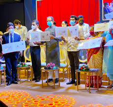 Students and faculty during convocation at TNMC Mumbai