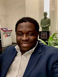 Nan Jenerasyon'm Nan Mwen ka frape tomak Mwen ak anpil fyète poum di se  mwen ki pi fò se mwen ki pi intèlijan se mwen ki pi classic, paske tout Sam  fè