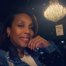 Does anyone have their kitchen/living room painted orange? Looking for  ideas!