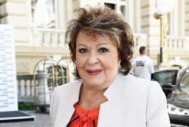 Brunnerová) pracovala jako služebná a ve. Jirina Bohdalova Vyzrala Nad Vyzirky Sedmicka Cz