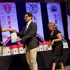 Class of 2024 Stars Shine at Starmakers Banquet