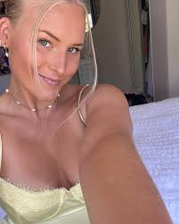 EBONY MARSHALL (@_ebonytay) • Instagram photos and videos