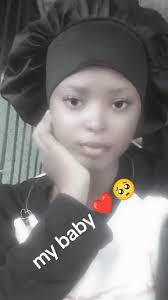 Vicky Labelle's Instagram, Twitter & Facebook