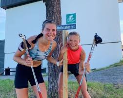 Sedan dess har hon inte haft besök av. Nordic Magazine Skidefond Rollerski Frida Karlsson Bat Le Legendaire Record De L Hallstatestet Https Www Nordicmag Info News Ski De Fond Frida Karlsson Bat Un Record Legendaire Instagram Frida Karlsson Facebook