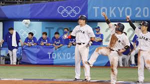 일본 야구대표팀은 2일 요코하마 스타디움에서 미국과 가진 도쿄올림픽 야구 녹아웃 스테이지에서 7대 6으로 승리했다. Jbu1qsogo7ggim