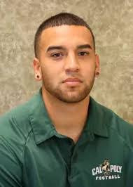 Robert Moraga's Instagram, Twitter & Facebook