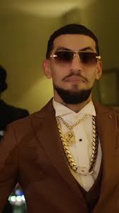 Muharrem Ahmeti × Mandi Nishtulla