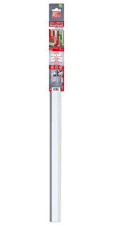 Plinthe automatique encastrée, plus élaborée et invisible, également la plus performante. Bas De Porte Pivotant Levre Souple Fixation Invisible Plasto Tridome
