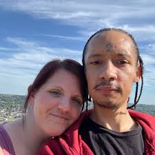 Added pump wall to skate area