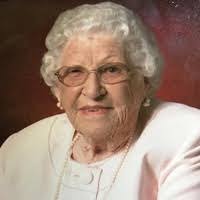 Jacqueline Lumpkin's Instagram, Twitter & Facebook