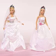 Kaufen sie hochzeitskleider jetzt zum kleinen preis online auf lightinthebox.com! Hochzeitskleid Brautkleid Fur Barbie Sortiert Amazon De Spielzeug