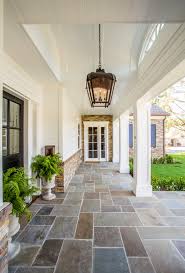 There are a huge variety of designs to choose from when it comes to stone laying patterns. Beach House With Comfortable Coastal Interiors Home Bunch Interior Design Ideas