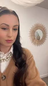 Always take advantage of free checked bags 😜🙌, #anxietyrelief  #anxietymemesofinsta #anxietyawareness #anxietyrecovery #anxietyfunny  #lifecoaching #lifecoach #psychology #psychologist