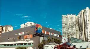 It caters to the local community and i heard that the parking charges for 2017 is three hours for rm 10 (as it is close with lrt station). Tropicana City Mall Is Now 3 Damansara Shopping Mall Loopme Malaysia