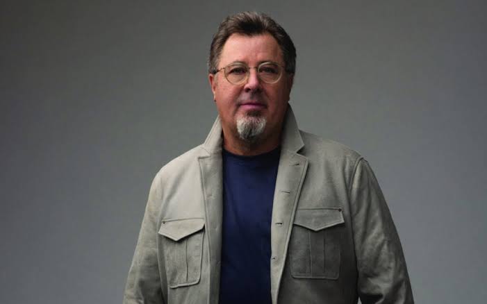 Vince Gill Celebrates 50 Years of Making Music with Summer Tour - Saving Country Music