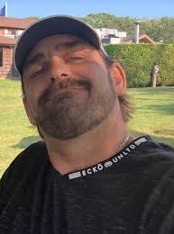 Serena Raymond's Instagram, Twitter & Facebook