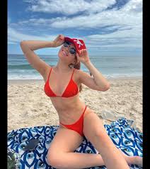 Foto: Biquíni vermelho foi usado por Ana Clara em dia de folga no Rio de  Janeiro - Purepeople