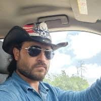 40+ "Leon Serna" profiles