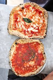 You can taste the oregano in the cheese but its not overwhelming. Naples Pizza 3 Best Pizzerias In Naples Italy Female Foodie Naples Pizza Italy Pizza Foodie