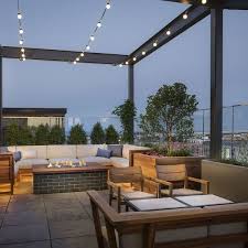 Vacation Hotel In Historic Third Ward In 2020 Terrace Design Patio Design Indoor Outdoor Living