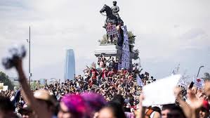 Es militante del partido comunista de chile (pc) y desde 2012 se desempeña como alcalde de recoleta. Chile The Policy Of The Communist Party And The Frente Amplio Is To Negotiate With Pinera Left Voice