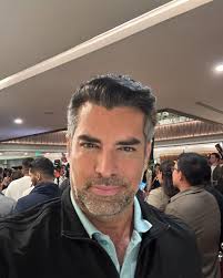 William Duarte's Instagram, Twitter & Facebook