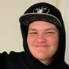 Eric Routt's Instagram, Twitter & Facebook