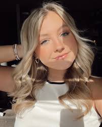 Abbie ✰ (@abigail.henning) • Instagram photos and videos