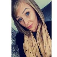 Loren Bell's Instagram, Twitter & Facebook