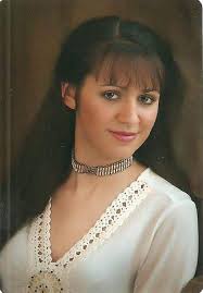 Amazon.com: Erin Roach: books, biography, latest update