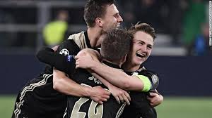 Uefa avrupa ligi son 16 turu ilk maçında ajax, young boys'u konuk etti. Champions League Ajax Upset Rich Boys In 1 5 Billion Competition Cnn