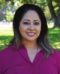 Patricia Banta's Instagram, Twitter & Facebook