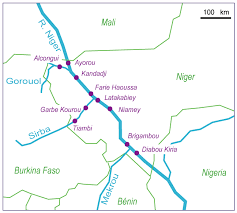 Map of Niger River middle reach and its main tributaries. Location of... |  Download Scientific Diagram