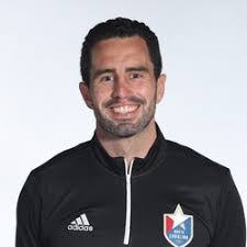 Daniel Alzate's Instagram, Twitter & Facebook