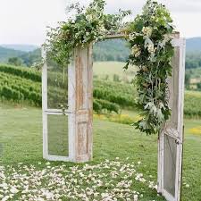 Descubre línea viadurini herman el marco de diseño con flores de café llena de lona lacado pintado a mano con pan de oro y plata viadurini decoración hecha por artesanos, herman está hecho de una estructura telata café lacado enriquecido con cuatro flores en relieve en forma, decorados a mano. Los Marcos Decorados Con Essence Un Sueno De Novias Facebook