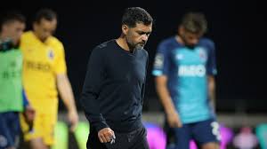 En plus d'être à la lutte dans la course à la qualification en ligue des champions. Conceicao Ubernimmt In Neapel