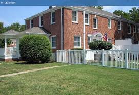 Ns Norfolk H Quarters Neighborhood 3 5 Bedroom Townhomes Designated For O1 O5 Officers Military Housing Lincoln Military Housing Navy Base Housing