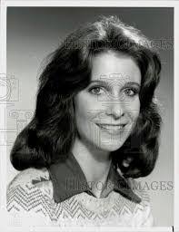 Dianne Harper's Instagram, Twitter & Facebook