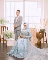 Foto studio pengantin sunda indoor / modern sundanese wedding at sampoerna strategic square the bride dept pernikahan baju pengantin inspirasi. Ravanu Wedding Rias Pengantin Home Facebook