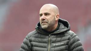 The club competes in the bundesliga, the top tier of german football, and plays its home matches at the bayarena. Bayer Leverkusen Entlasst Trainer Peter Bosz Hannes Wolf Ubernimmt Eurosport