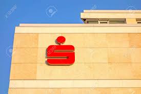 Schnell und einfach geld ab 5.000 euro anlegen. Stuttgart Deutschland 1 November 2013 Modernes Gebaude Fassade Mit Logo Der Deutsch Banken Benannt Sparkasse Das Zeichen Ist Beruhmte Symbol Der Anerkennung Der Sparkassen In Deutschland Lizenzfreie Fotos Bilder Und Stock Fotografie Image